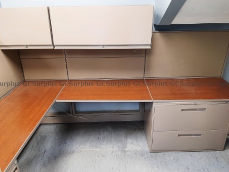 Picture of L-Shaped Desk with Overhead Ca