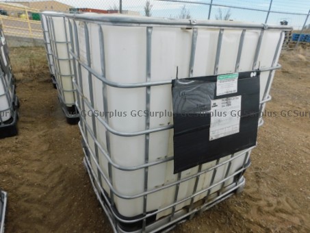 Picture of 2 Oil Storage Containers