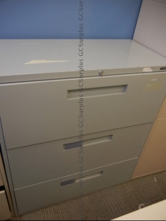 Picture of 3-Drawer Metal Filing Cabinets