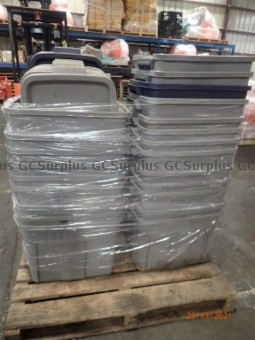 Picture of Plastic Bins with Lids