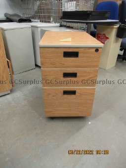 Picture of 3 Cabinets