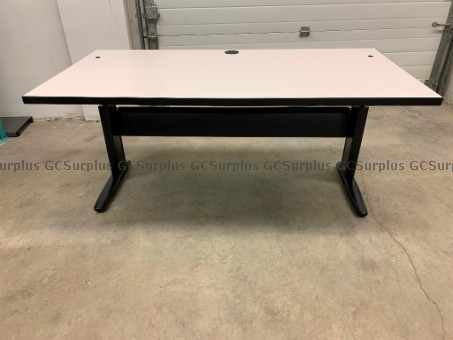 Picture of 15 Height Adjustable Desks