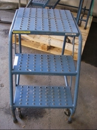 Picture of Used Rolling Ladder