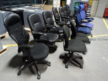 Picture of Lot of Assorted Office Chairs
