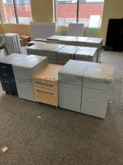 Picture of Used Assorted Pedestals