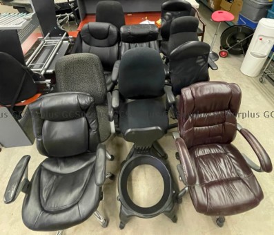 Picture of Lot of Assorted Chairs