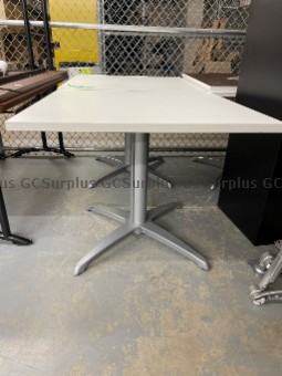 Picture of 4 Square Tables