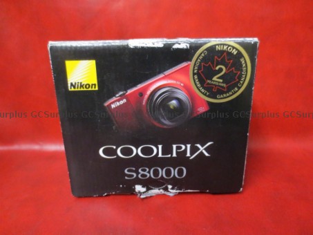 Photo de Nikon Coolpix S8000