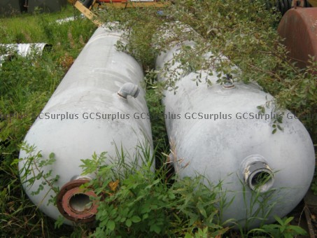 Picture of 2 Galvanized Water Tanks