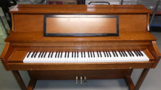 Picture of Gerhard Heintzman Piano