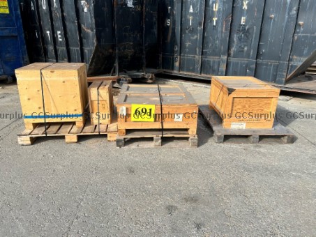 Picture of 5 Wooden Crates