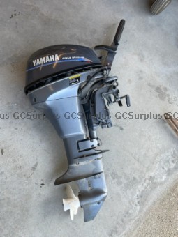 Picture of 8 HP Yamaha Outboard Motor
