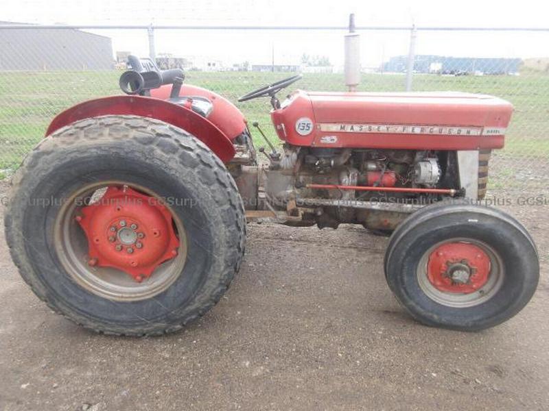 Picture of Massey Ferguson Tractor
