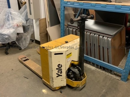 Picture of Yale Electric Pallet Jack - So
