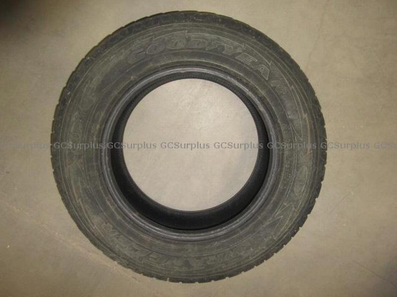 Picture of Good Year Wrangler  Tire