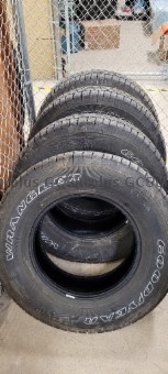 Picture of Good Year Wrangler SR-A Tires
