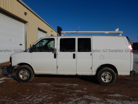 Picture of 2013 Chevrolet Express 2500