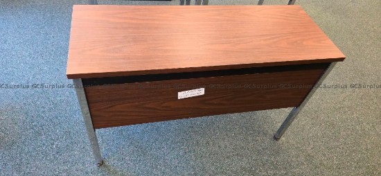 Photo de Table de bureau en bois