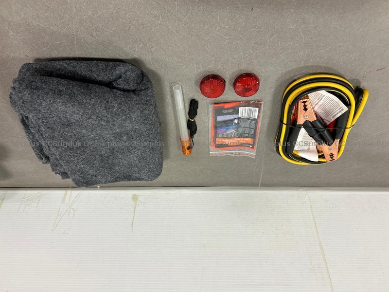 Picture of Emergency Road Kit
