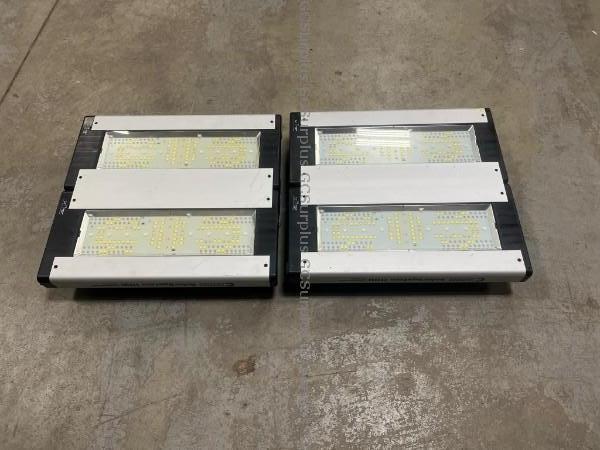 Photo de 2 luminaires DEL California Li