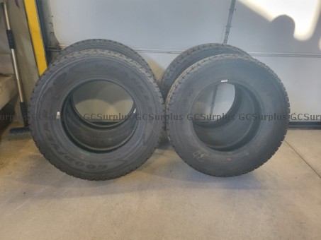 Picture of 4 Goodyear Wrangler Tires