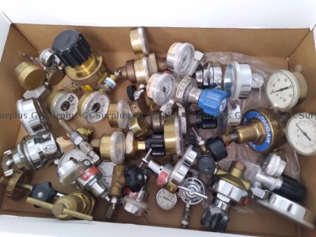 Picture of Lot of Assorted Pressure Regul