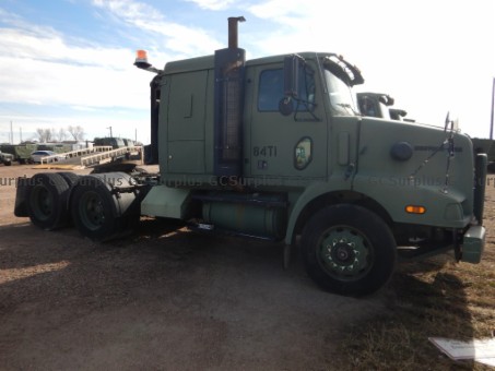 Picture of 2002 WESTERN STAR 4964SX (3703
