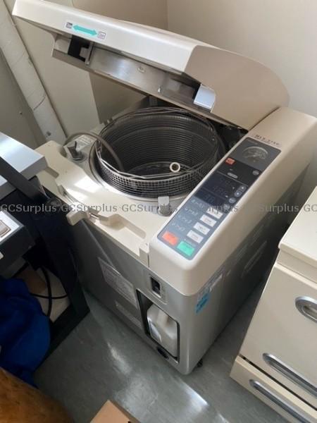 Picture of Sanyo Autoclave