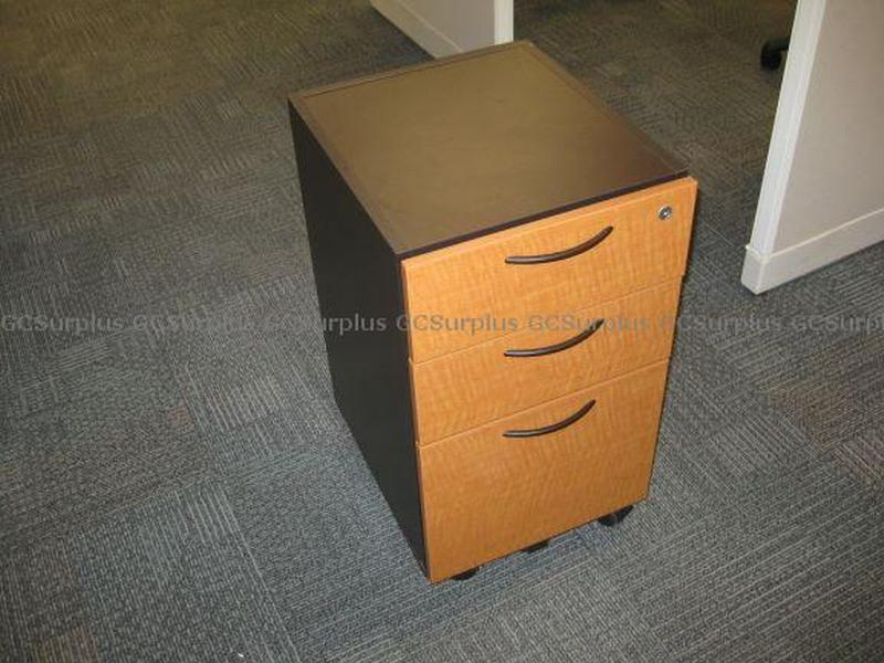 Picture of Office Furniture (30 pcs)