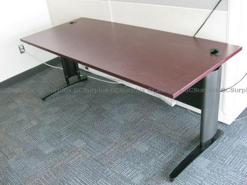 Picture of Assorted Office Furniture (Use