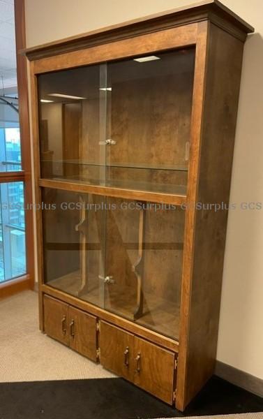 Picture of Display Cabinets
