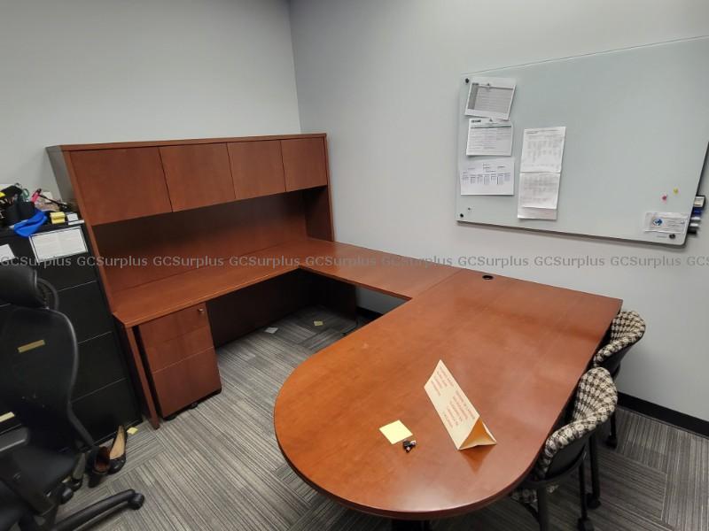 Picture of U-Shaped Executive Desk Suite