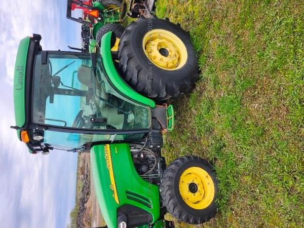 Photo de Tracteur John Deere 4320, 2008