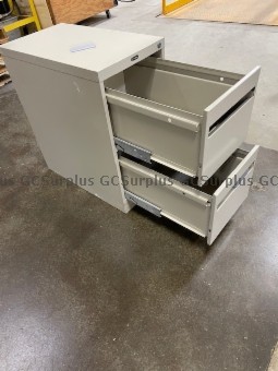 Picture of Metal Filing Cabinet