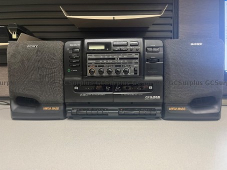 Picture of Sony CFD-555 Boombox