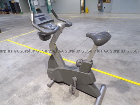 Picture of Life Fitness 95CI Upright Bike