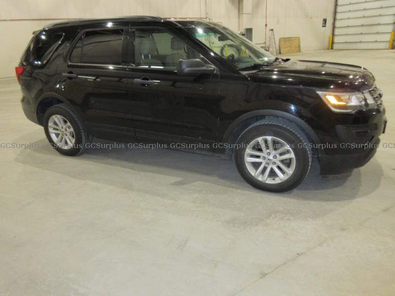 Picture of 2016 Ford Explorer Base AWD