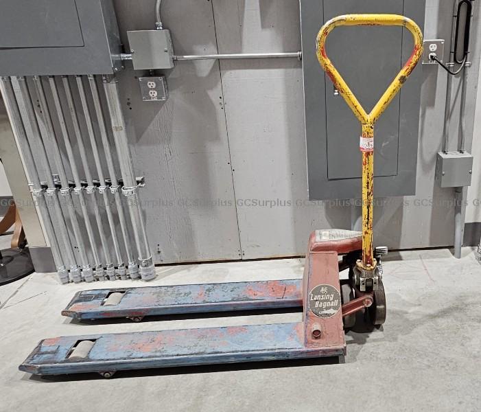 Picture of Pallet Jack Narrow