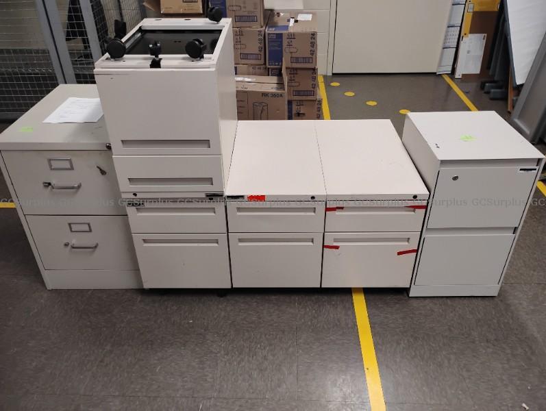 Picture of 6 Pedestal Cabinets