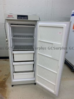 Picture of -30 °C Biomedical Freezer