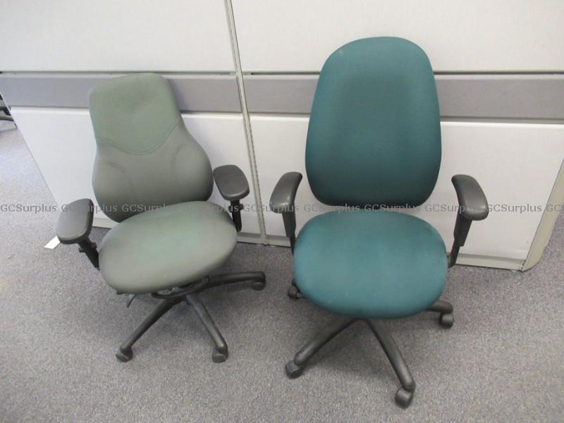 Picture of 2 Office Chairs