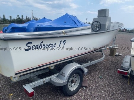 Picture of 19' Seabreeze Boat