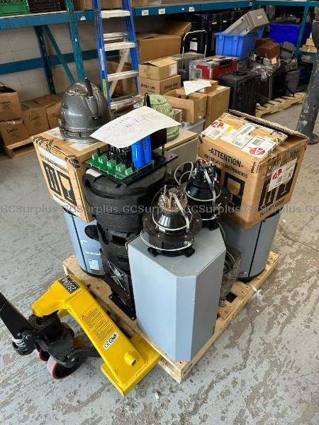 Picture of Lot of Navigation Equipment - 