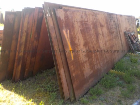 Picture of Assorted Metal Plates and Beam