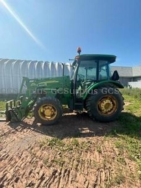 Photo de 2010 John Deere 5065M (1060 HO