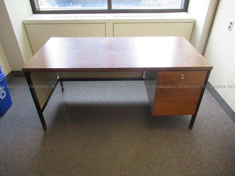 Picture of 2-Drawer Metal Desk