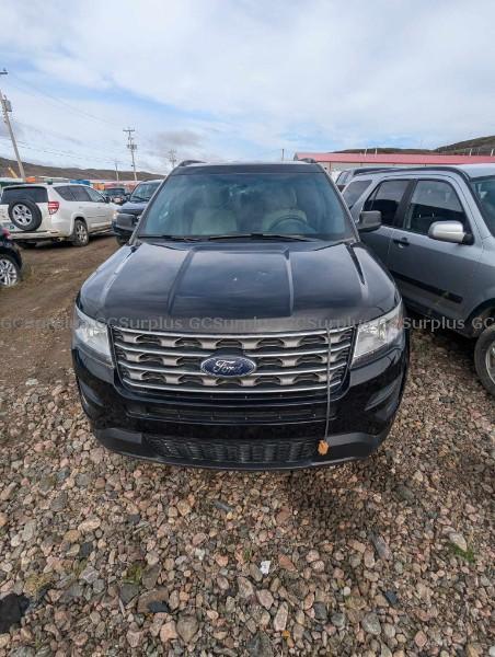 Photo de Ford Explorer Base à traction 