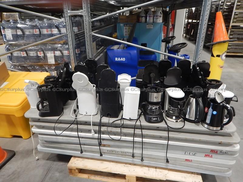 Picture of Lot of Assorted Coffee Makers 