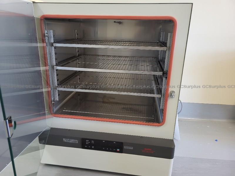 Photo de Incubateur Sanyo MIR-262