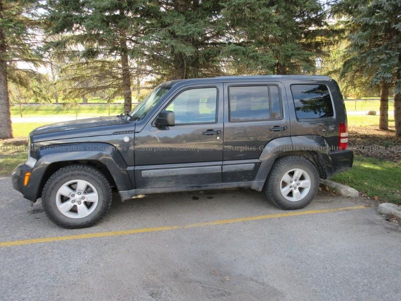 Picture of 2011 Jeep Liberty (89892 KM)